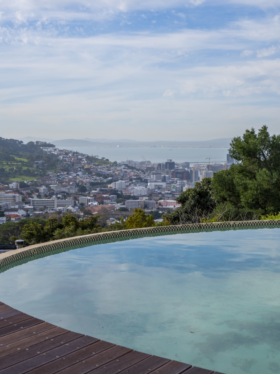 4 Bedroom Property for Sale in Higgovale Western Cape